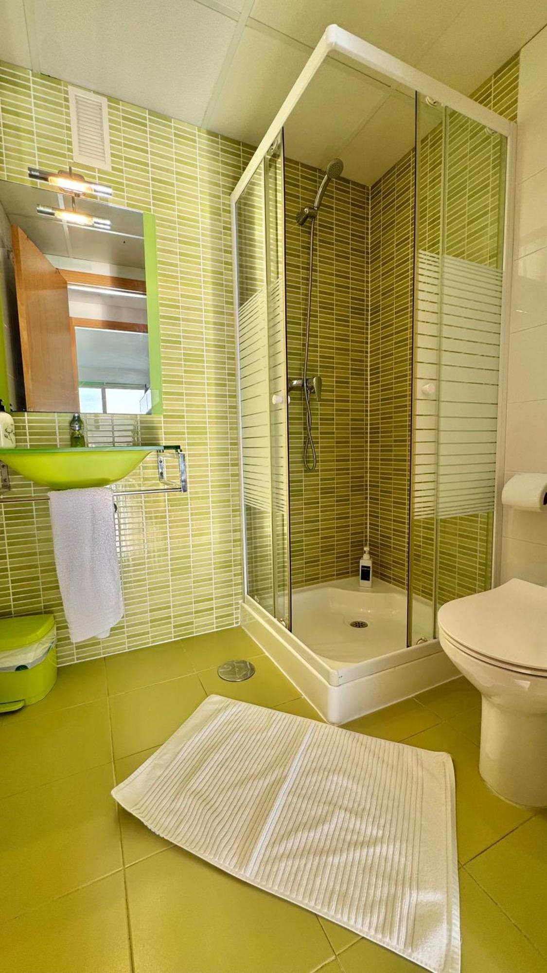 Highrise Apartment With Stunning Views From Private Balcony 85 Benidorm Exterior foto